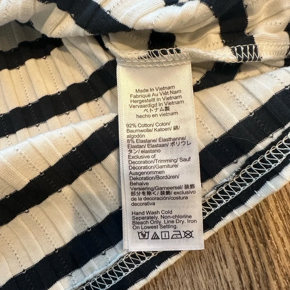 J. Crew Black and White Striped Pointelle Ribbed Short Sleeve Tee XL - Picture 4 of 6